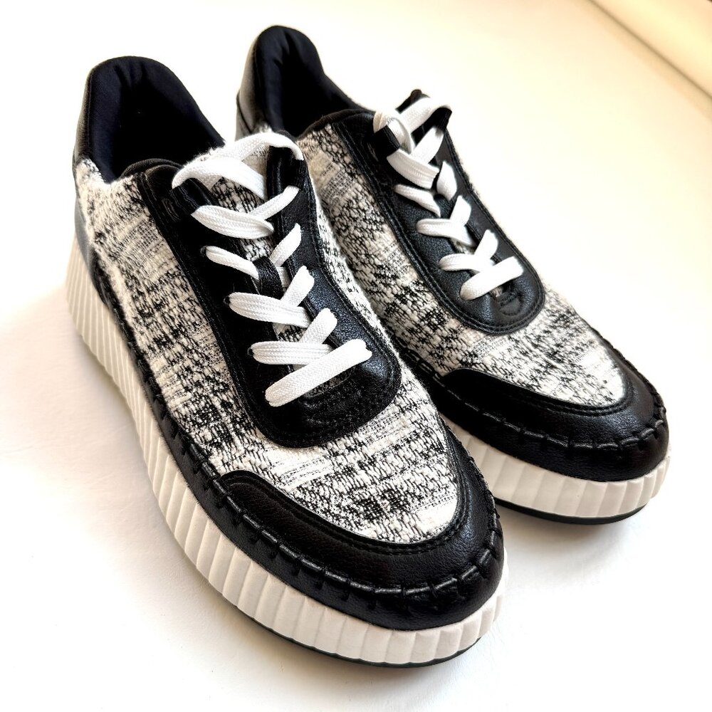Dolce Vita tweed black & white sneakers NWOT